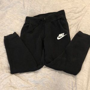 Black Nike sweatpants